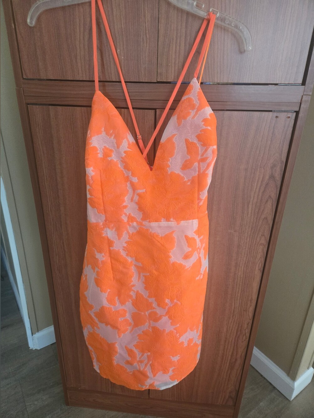 B. Riggt Orange Floral V-Neck Slip Dress
